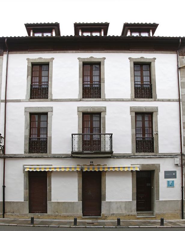 Arango Pravia